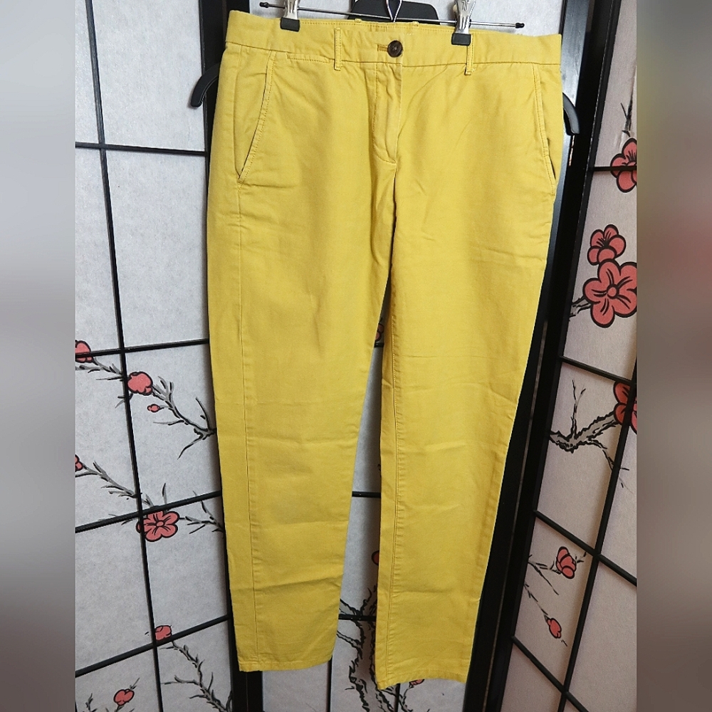GAP Butter Yellow Khaki Straight Leg Pants Size 2
